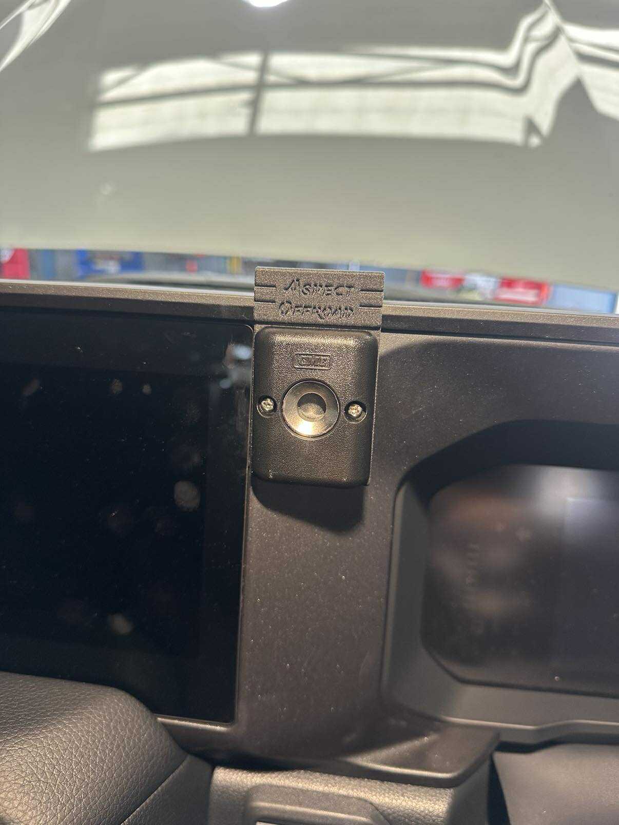 Prado 250 Custom Microphone Holder